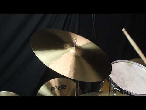 Paiste 17" Signature Traditionals Thin Crash - 1103g