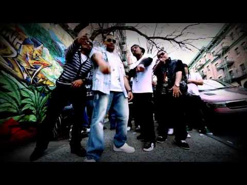 Kenny The Ripper ft. Reyo El Patriarca, Algenis - La Calle Esta Caliente (Official Video)