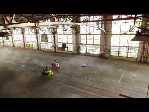 [Kevin Re-edit] Motorcycle vs. Car Drift Battle 3 - [Full HD]