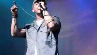 She Moves Me - Brian Melo