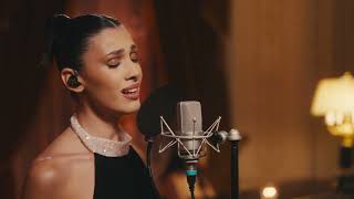 Musik-Video-Miniaturansicht zu Nu te mai aștept Songtext von Alina Eremia