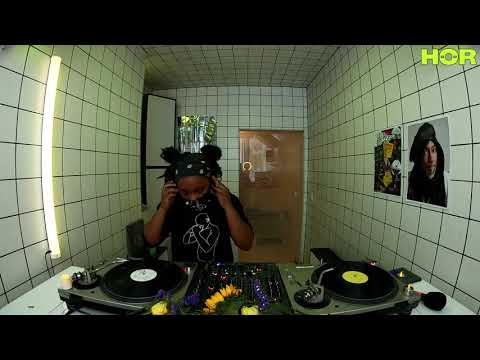 Elbee Bad Tribute Session - The Neighbouhood Character / July 3 / 7pm-8pm