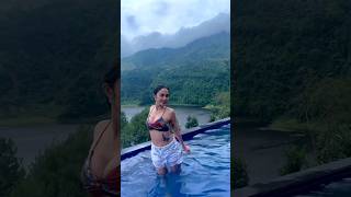 Download lagu Arlida putri berenang pakai Bikini Hot🔞 mp3