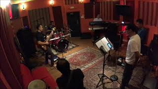 Download lagu Captain & The Aircrew - Kasih (Melangkah Pergi) (Sheila Majid Cover) mp3 Download lagu Captain & The Aircrew - Kasih (Melangkah Pergi) (Sheila Majid Cover) mp3