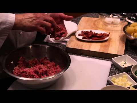 Bacon & Mozzarella-Stuffed Meatball Recipe : Italian Recipes