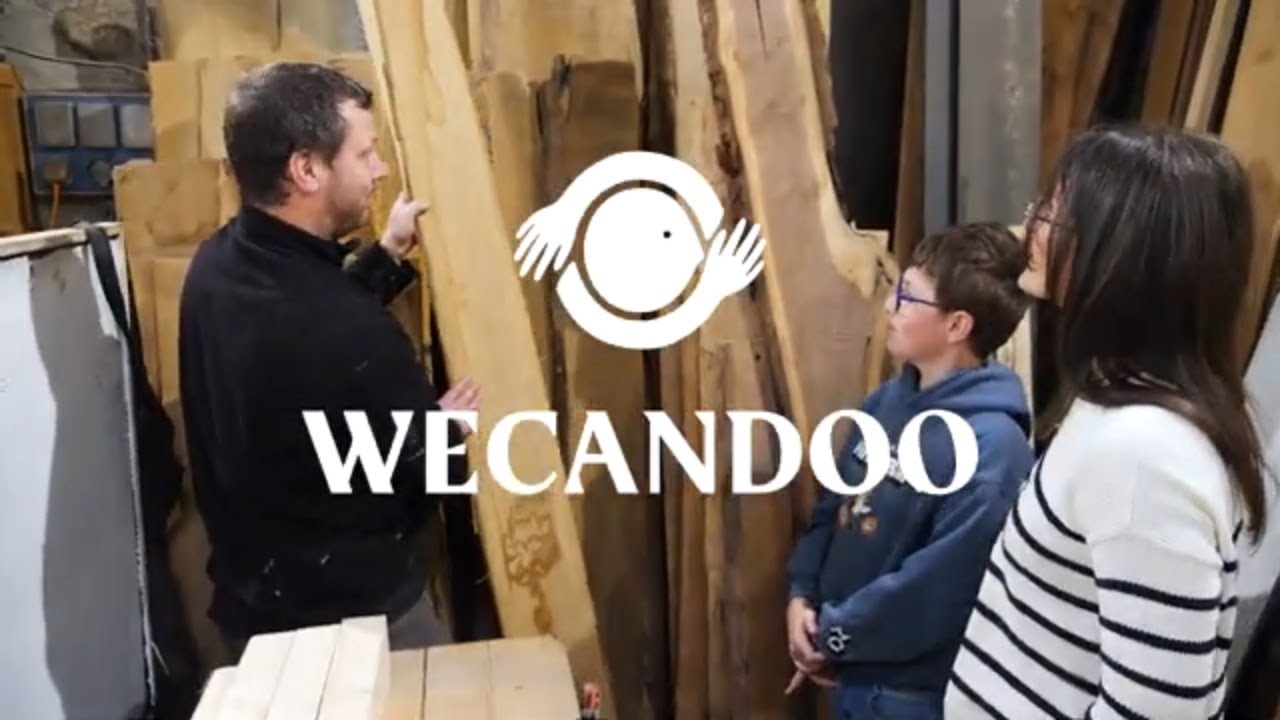 Réalisez votre planche à découper en bois foudroyé et résine époxy - Vidéo