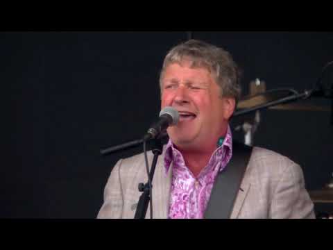 Squeeze   Up The Junction @ Glastonbury 2016
