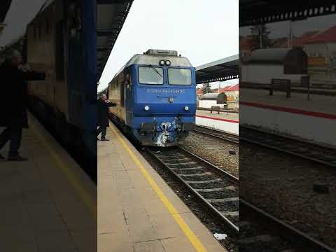 Ieșirea la Pensie a unui Mecanic de Locomotivă în Gara Oradea 🚆🍾🥳