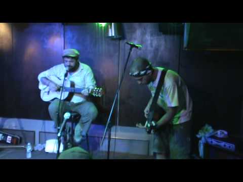 MITKO TARALEZHKOV - Kazhete im, che sum v Burgas (Live @ Stroeja, Sofia - 18 October 2012)