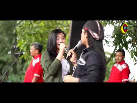 Putri Fortuna Feat. Arya Satria - Cintaku Satu | Dangdut (Official Music Video)
