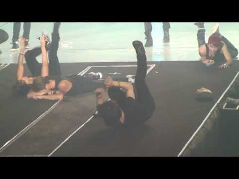 130803 SS5 BKK Kyuhyun Rolling & Crawling on floor