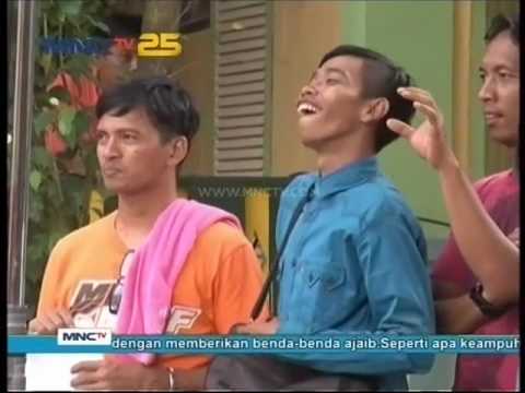 Keseharian Dede Sunandar di Sela Syuting - Pose (1/8)