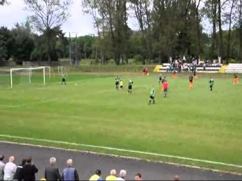 Huragan Wołomin - Hutnik Warszawa 1:4 (1:2)