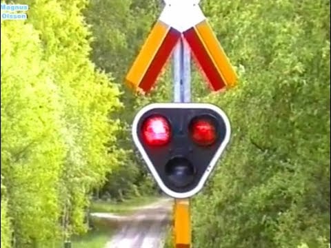 Part 2 STEGERYD Railway Crossing in Sweden (Karlskrona - Ronneby) (1998)
