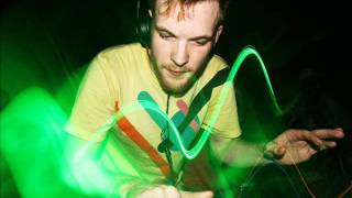 Rusko - Hold On (feat. Amber Coffman) (Sub Focus Remix) lyrics