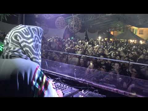 Hyenah At Sunset Sessions in Brazil