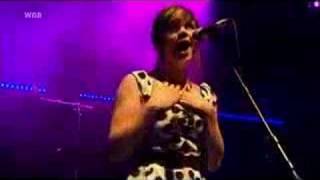 The Pipettes - One Night (Live Rocknacht 2007)