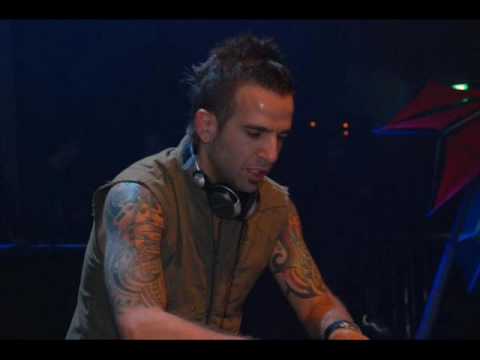 Perplex Vs Freaked Frequency Show me Love (Rmx)