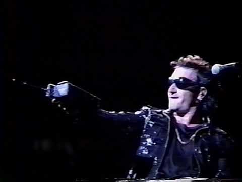 U2 - Zoo TV Tour, 1992-08-16 Washington, DC (Full Show) [Pro-Shot] [720p60 Upgrade]