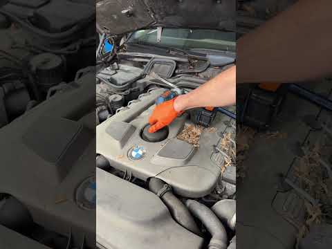 Balkan mechanic makes you a cheap service #mechanic #repair #bmw #e38 #maintenance #car #diy #v8