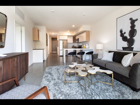 Frame Mar Vista - Video 2 of 3