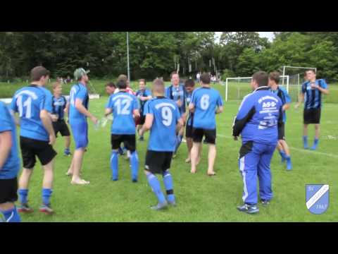 Fußball Meisterfeier SV-Grosskuchen 2013