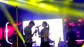 Download lagu Mini Concert The World of Aliando   Prilly ( Part 1) mp3