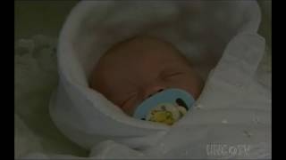 Download lagu EastEnders - Sonia goes shopping for baby Chloe (13th November 2000) mp3