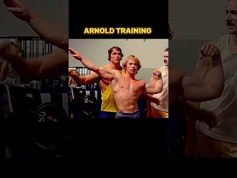 ARNOLD TRAINING RESULT 🥶 OLD MR OLYMPIA 💀 FATHER OF BODYBUILDING #arnoldschwarzenegger #shorts #edit