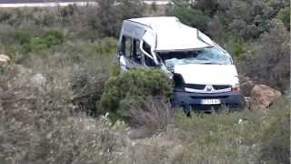 preview picture of video 'Bus Dany après crash'