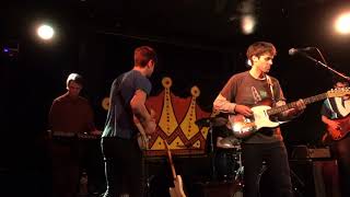 Day Wave - Deadbeat Girl