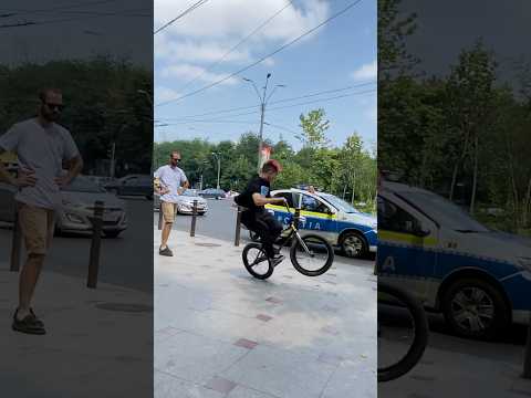 When The Cops Pull Up You Know You Gotta Send It!🐽  #bmx #bike #biker #bmxlife #bmxstreet #romania