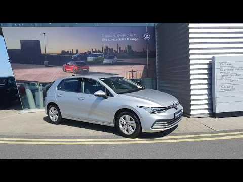 Volkswagen Golf 2.0 TDI 115HP Life - Image 2
