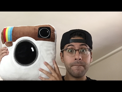 Retro Cam Pillow countdown!