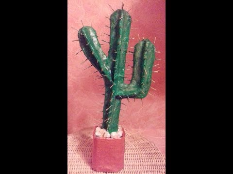 Cactus en papier mâché