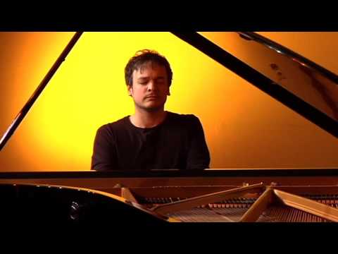 Chris Gall Piano Solo - Trailer Live
