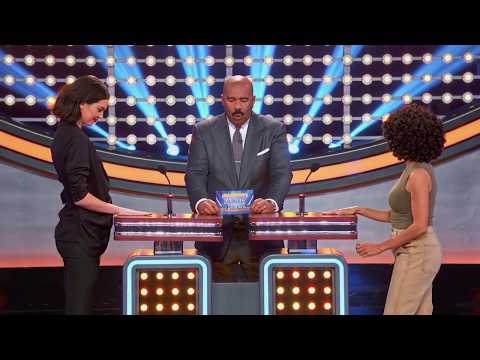 Kendall Jenner's Surprising Trump Answer - Celebrity Family Feud