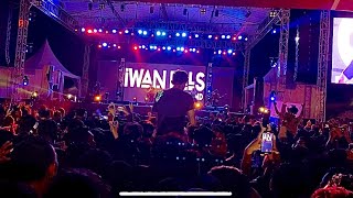 Download lagu Mabuk Cinta - Konser Spektakuler Iwan Fals Di Kebumen Internasional Expo mp3