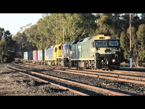 G523-X50-BL32 on 7901V descend into Dunolly. 08-05-21.