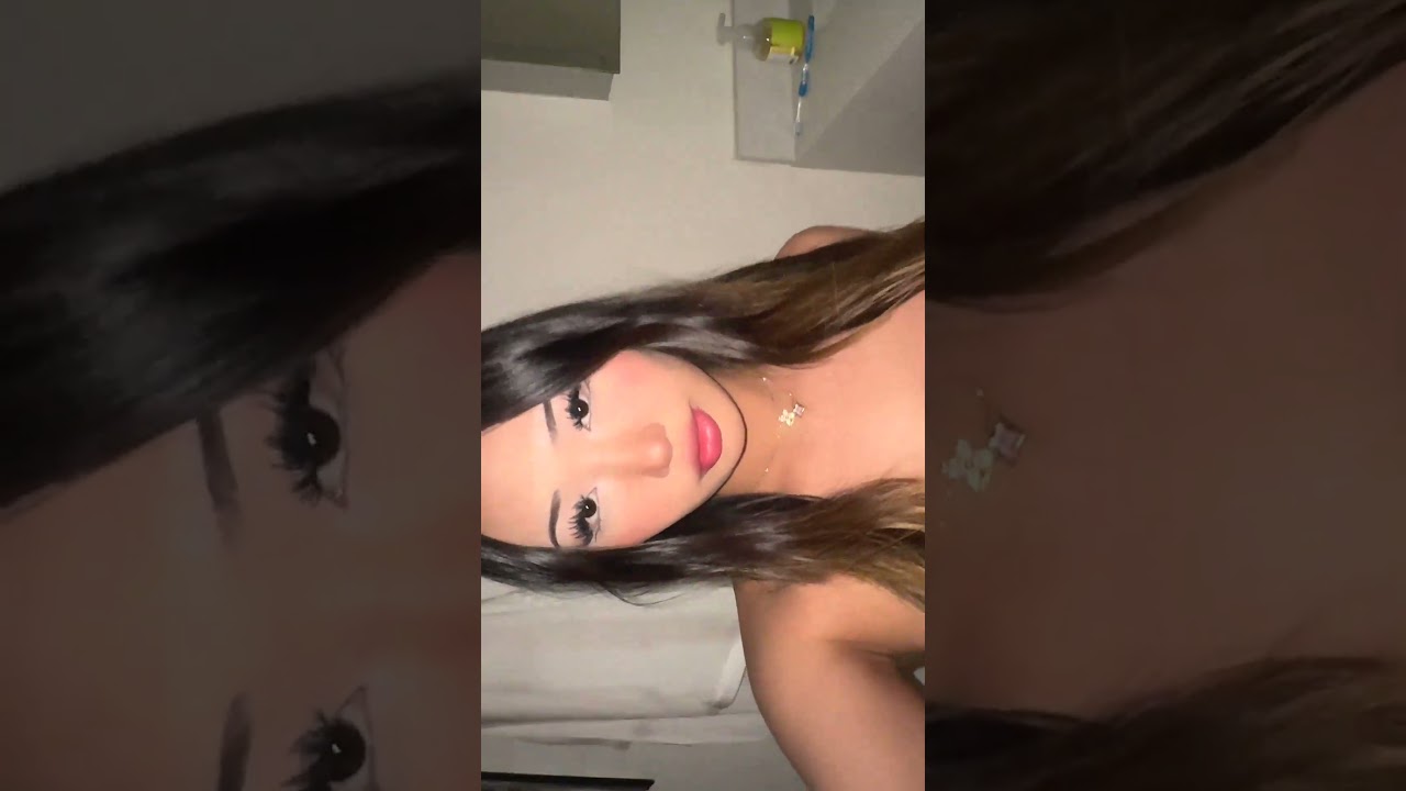 Can’t scroll past this one 🤭 #shortsclips #gorgeous #beauty