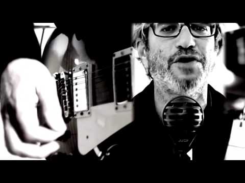 Video thumbnail for Bein Hatzlalim - בין הצללים