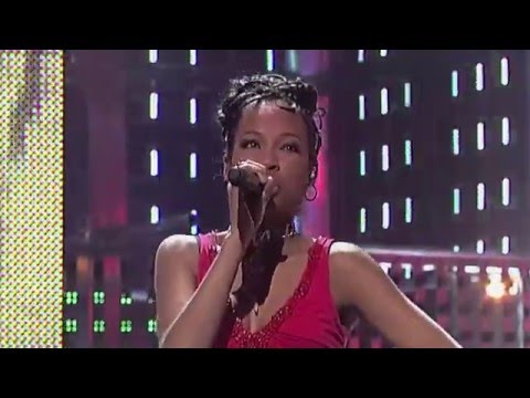 Raffaëla singing "Don't Be Cruel" by Elvis Presley - Finale - Idols season 3