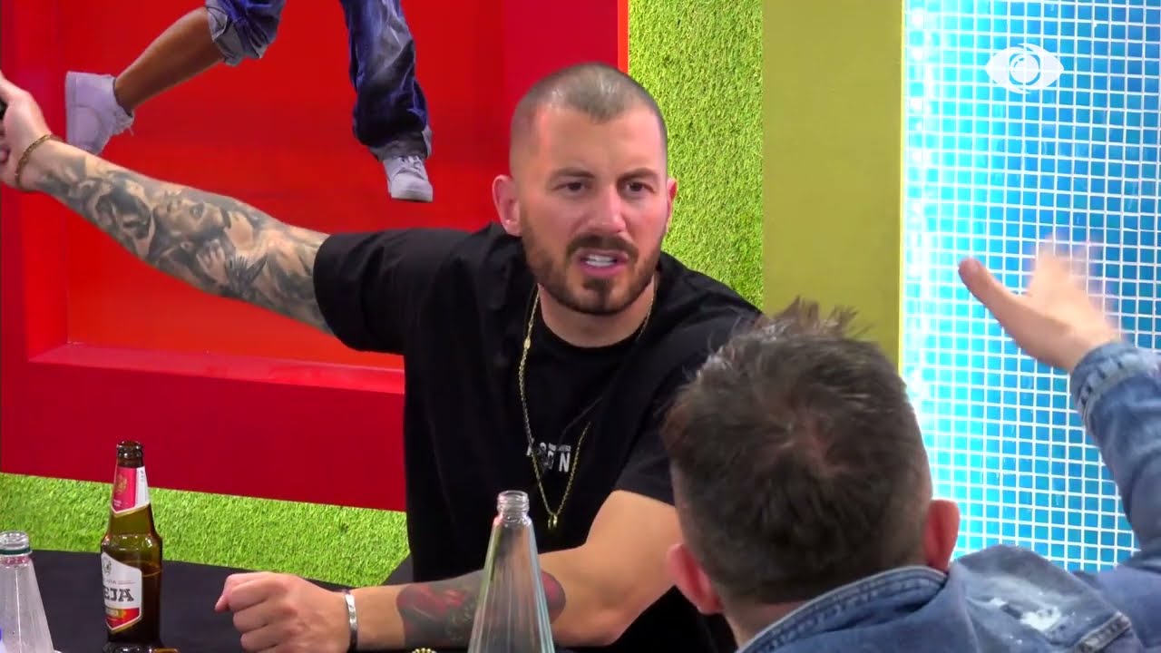 “Edhe unë kam familjarë kur më thotë ajo m..”/ Romeo-Julit: S’është e njëjta gjë