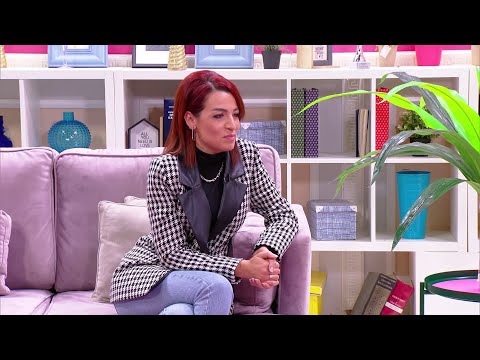 Mima Tanaskovic - Pevala sam bosa na svadbi Djokovica