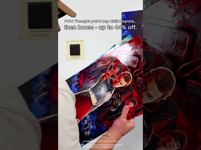 Vídeo relacionado con Displate - Póster metálico - Imán Mounted - Stranger Things Series - S4 Steve