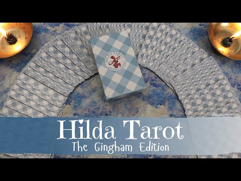 OMG this deck has so much PERSONALITY! | Hilda Tarot | Walkthrough