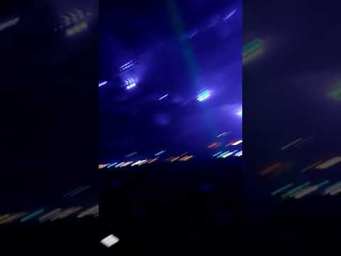 Maxim Lany w/ Freefall - Skydive (Kevin de Vries)