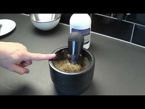 PESTO ALLE NOCI Ricetta Facile - Ricette Dal Mondo