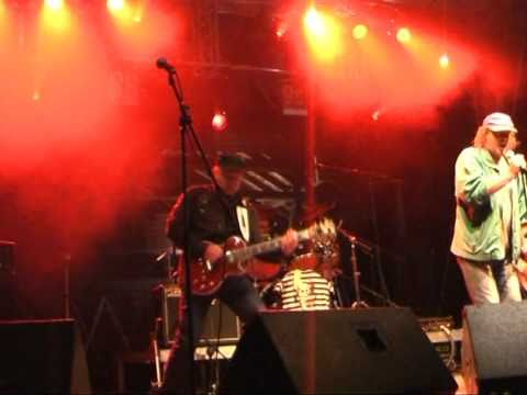 Bidon (Polom) - Give Me All Your Love