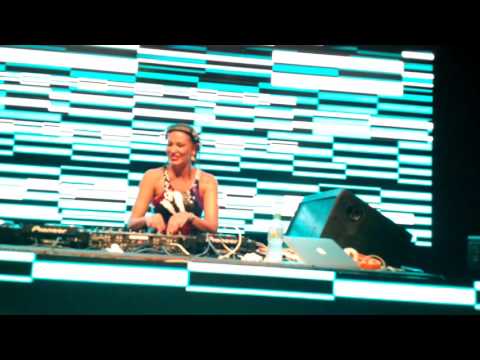 DJ Grá Ferreira - The Week-SP